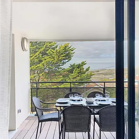 Résidence Roof - T4 4 Pour L'accueil De 6 Personnes à 200m Des Plages Mae-0911