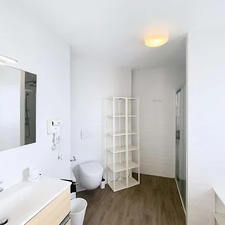 Apartmán Roof - T4 4 Pour L'accueil De 6 Personnes A 200m Des Plages Mae-0911