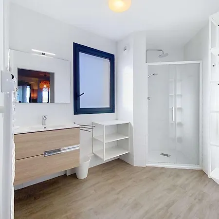 Résidence Roof - T4 4 Pour L'accueil De 6 Personnes à 200m Des Plages Mae-0911 Appartement